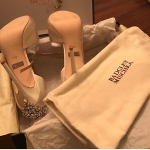 Badgley Mischka Dawn Bridal Shoe